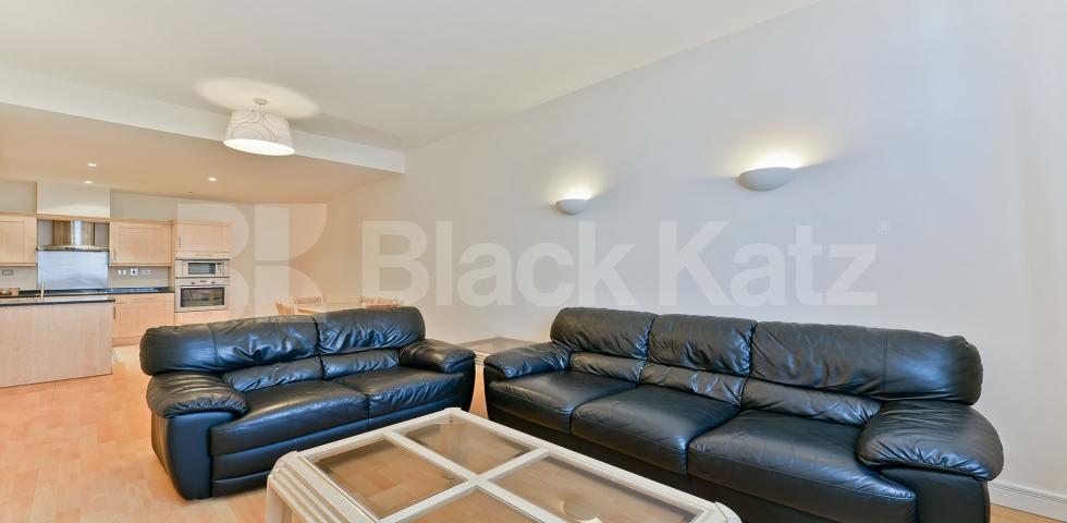 			NEW INSTRUCTION, 2 Bedroom, 1 bath, 1 reception Apartment			 Oxford Drive , London Bridge